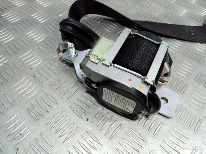 Б/У Ремень безопасности с пиропатроном задн#001