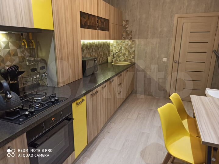 2-к. квартира, 52 м², 2/5 эт.