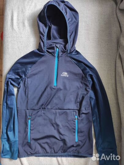 Костюм Декатлон для занятий спортом