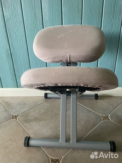 Коленный стул smartstool