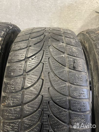 Accelera 651 215/50 R17