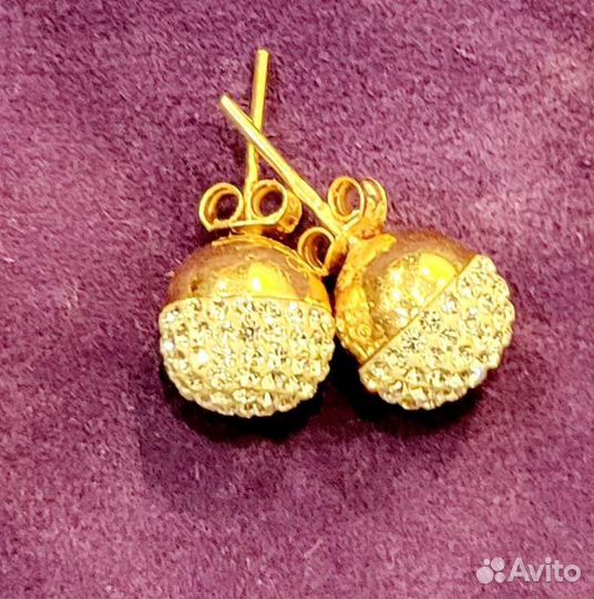 Золотые пуссеты