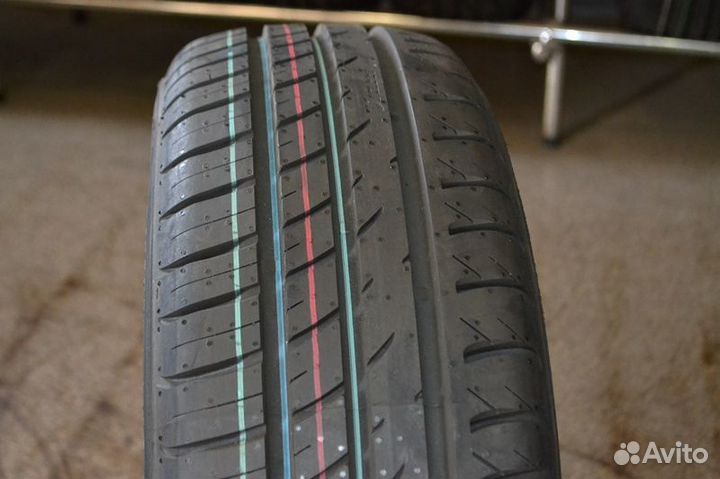 Viatti Strada Asimmetrico V-130 215/50 R17 91V