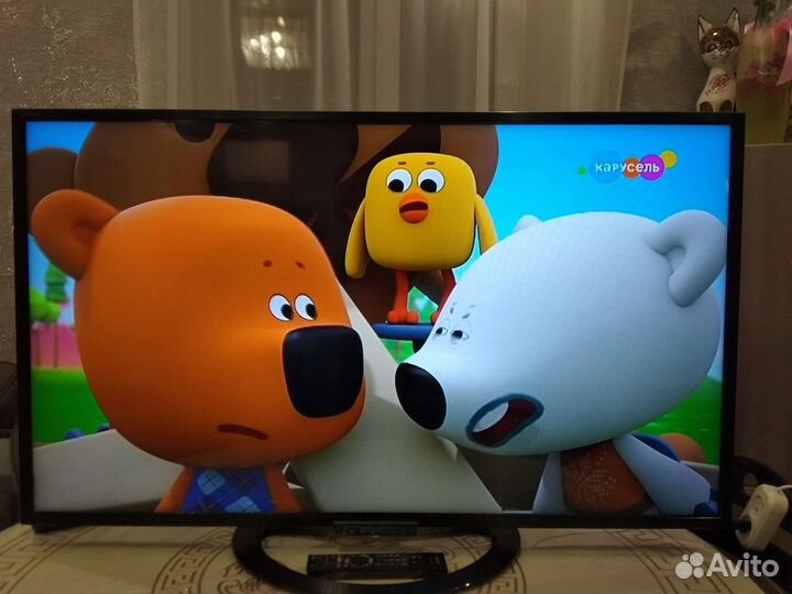 Sony Bravia KDL 47W808A. 120см