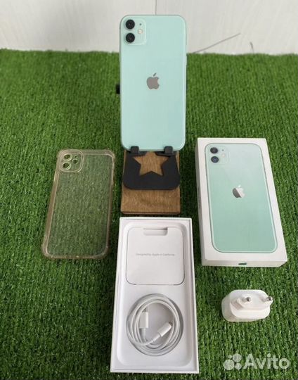 iPhone 11, 64 ГБ