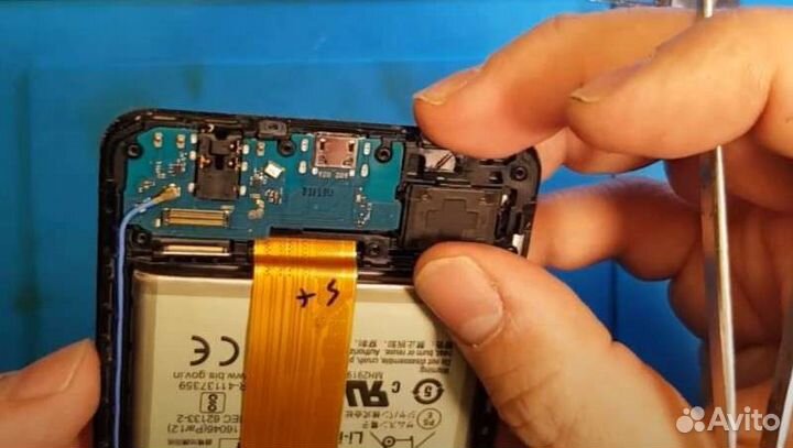 Сложный ремонт телефонов, пайка, реболл, отвязка