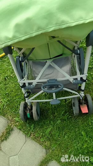 Коляска-трость и стульчик для кормления