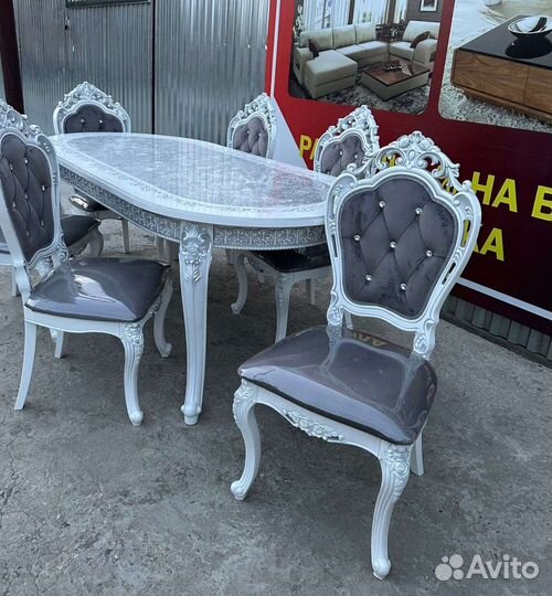 Столы и стулья 