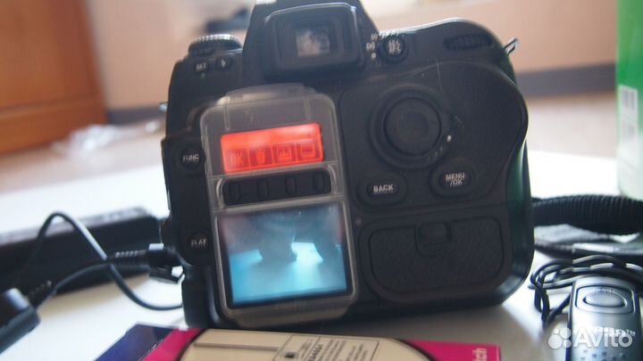 Зеркальный фотоаппарат Fujifilm FinePix S3 Pro