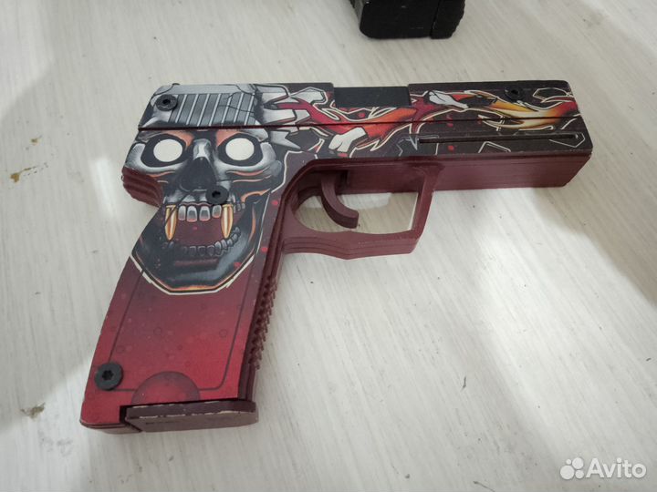 Деревянный пистолет резинкострел