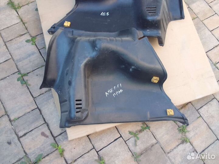 Боковая обшивка багажника Chevrolet Aveo T200