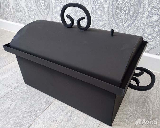 Коптильня горячего копчения с гидрозатвором