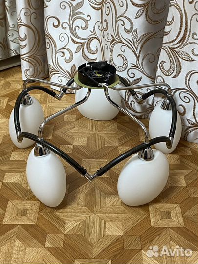 Люстра потолочная