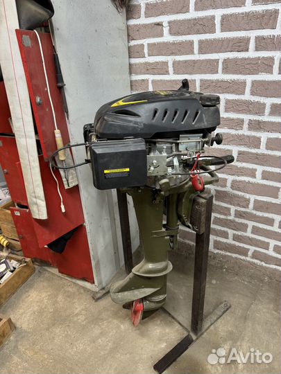 Лодочный мотор