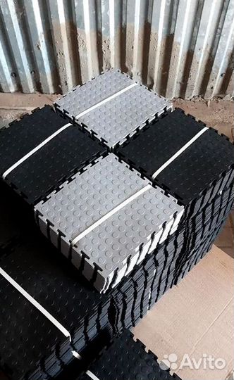 Модульная плитка в гараж