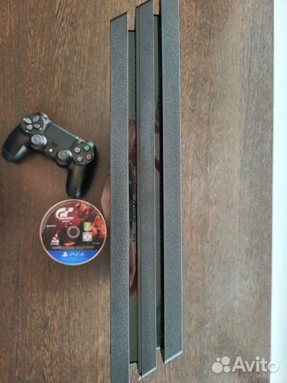 Sony playstation 4 PS4 pro 1tb