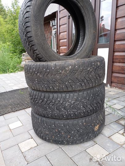 Nokian Tyres Hakkapeliitta 8 SUV 215/65 R17