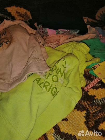 Вещи пакетом на девочку 2-4года. Бесплатно