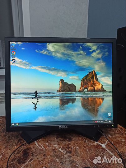 Монитор Dell 1908FPf 19