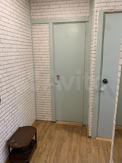 2-к. квартира, 43 м², 3/5 эт.