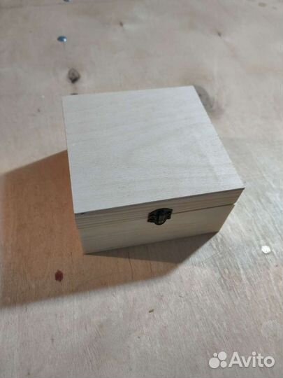 Шкатулка новая чистая