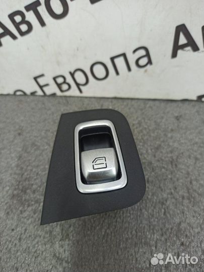 Кнопка стеклоподъемника Mercedes-Benz C-Class 205