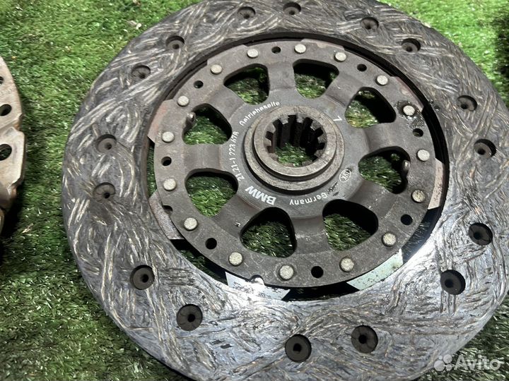 Сцепление в сборе с маховиком BMW E39