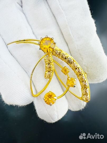 Винтажная брошь Чехословакия кристаллы