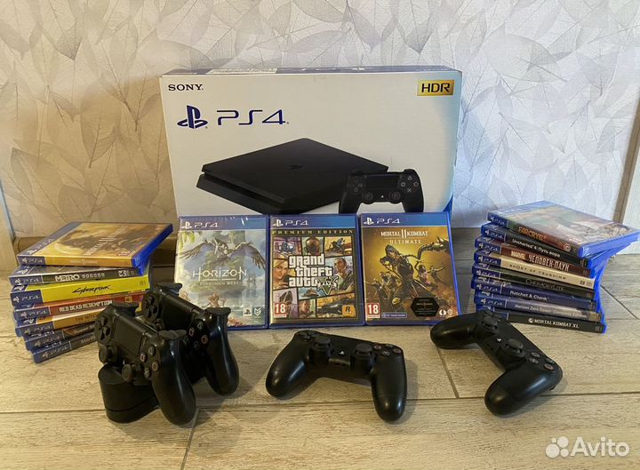 PlayStation 4 / диски / геймпады / аксесуары