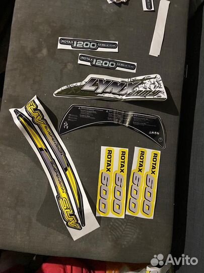 Наклейки для снегоходов Brp