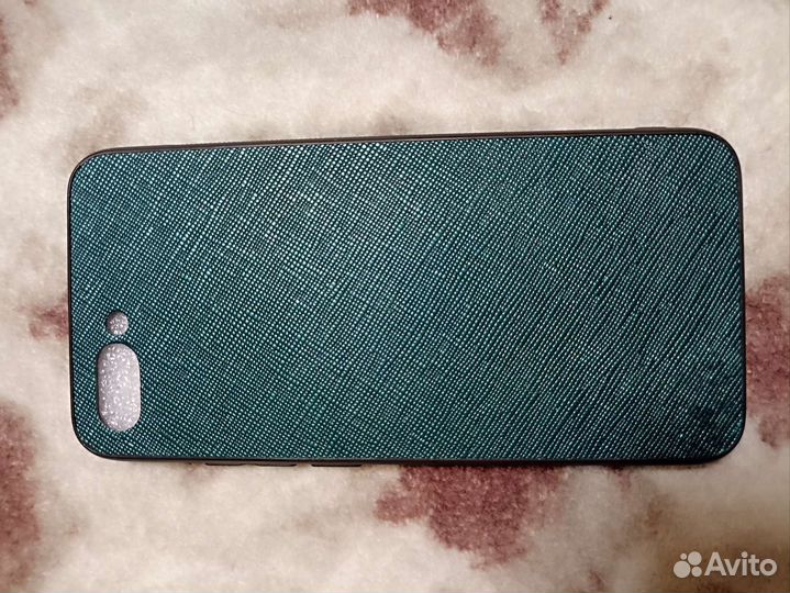 Чехлы на Honor 10