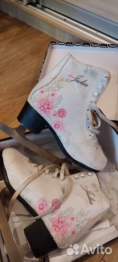 Коньки фигурные женские 38