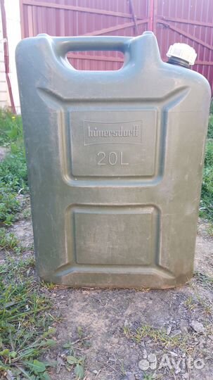 Канистра пластмассовая Германия 20 л