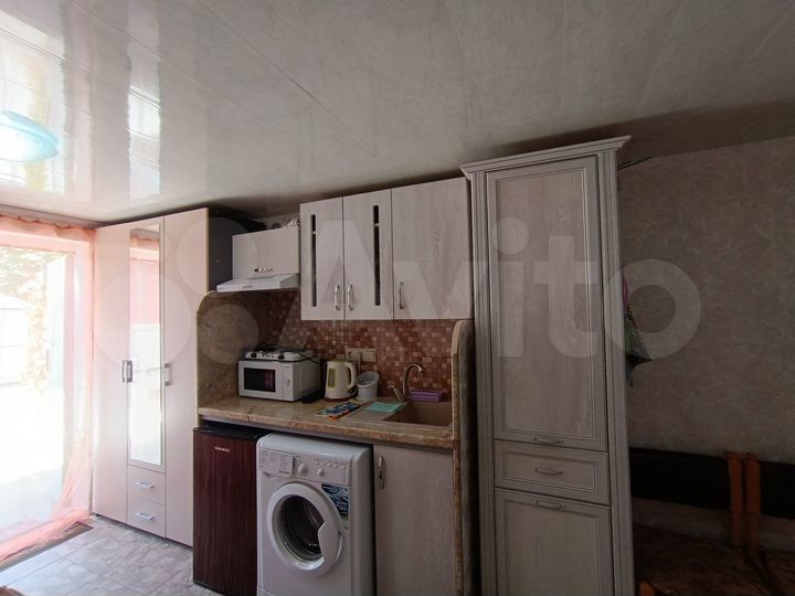 Дом 25 м² на участке 2,5 сот.