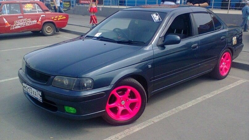 Nissan Sunny: фото владельца