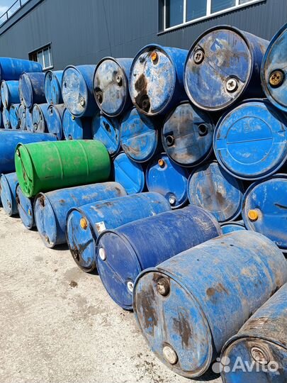 Бочка пластиковая 227 бу