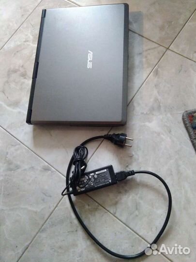 Ноутбук Asus X51H комплектный