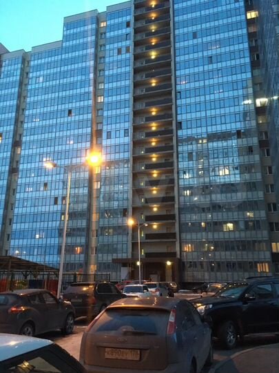 2-к. квартира, 56 м², 11/18 эт.