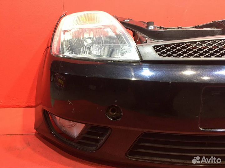 Ноускат Ford Fiesta. Передняя часть