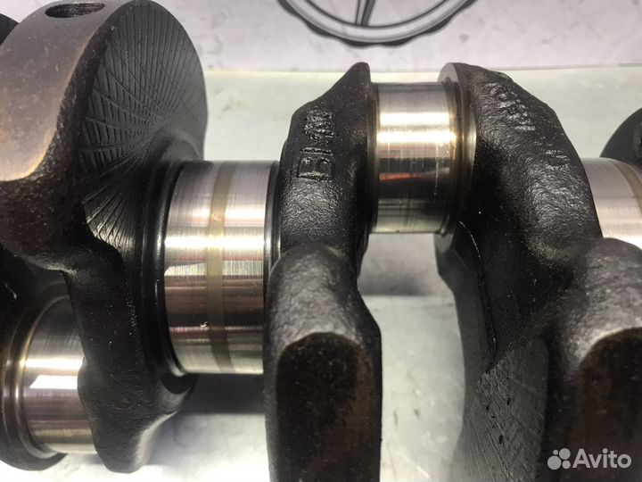 Коленвал BMW 7 серия Е32 1988 г.в