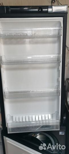 Холодильник indesit DS 4180B