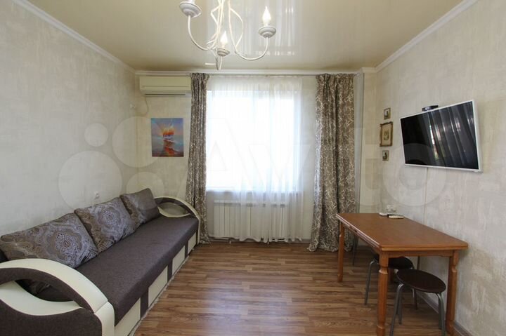 2-к. квартира, 49 м², 9/9 эт.