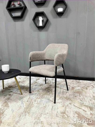 Кресло интерьерное