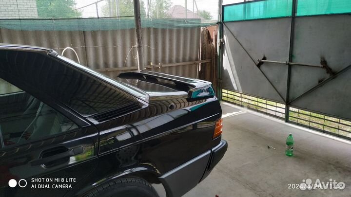 Спойлер Hella мерседес w201