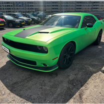 Dodge Challenger 3.6 AT, 2016, 93 700 км, с пробегом, цена 5 600 000 руб.