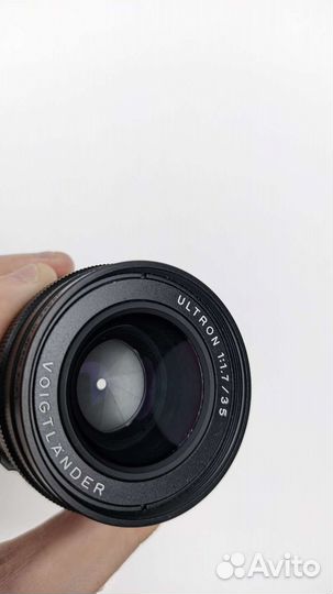 Объектив voigtlander ultron 35mm F1.7 asph VM