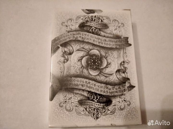 Колода карт Arcane White