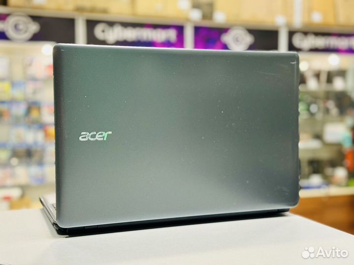 Ноутбук Acer / i7-4500U / 8G / SSD 256G / 8600M