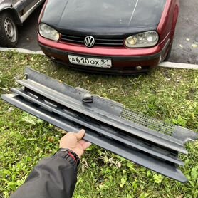 Решетка радиатора golf 4