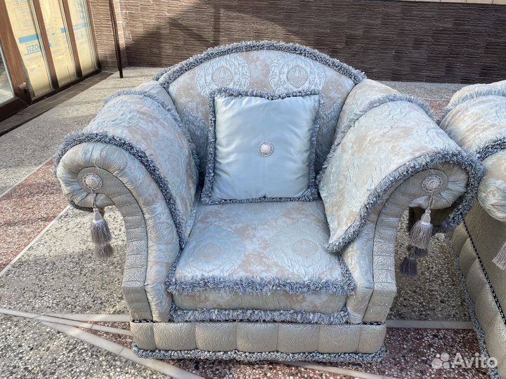 Диван тройка б/у